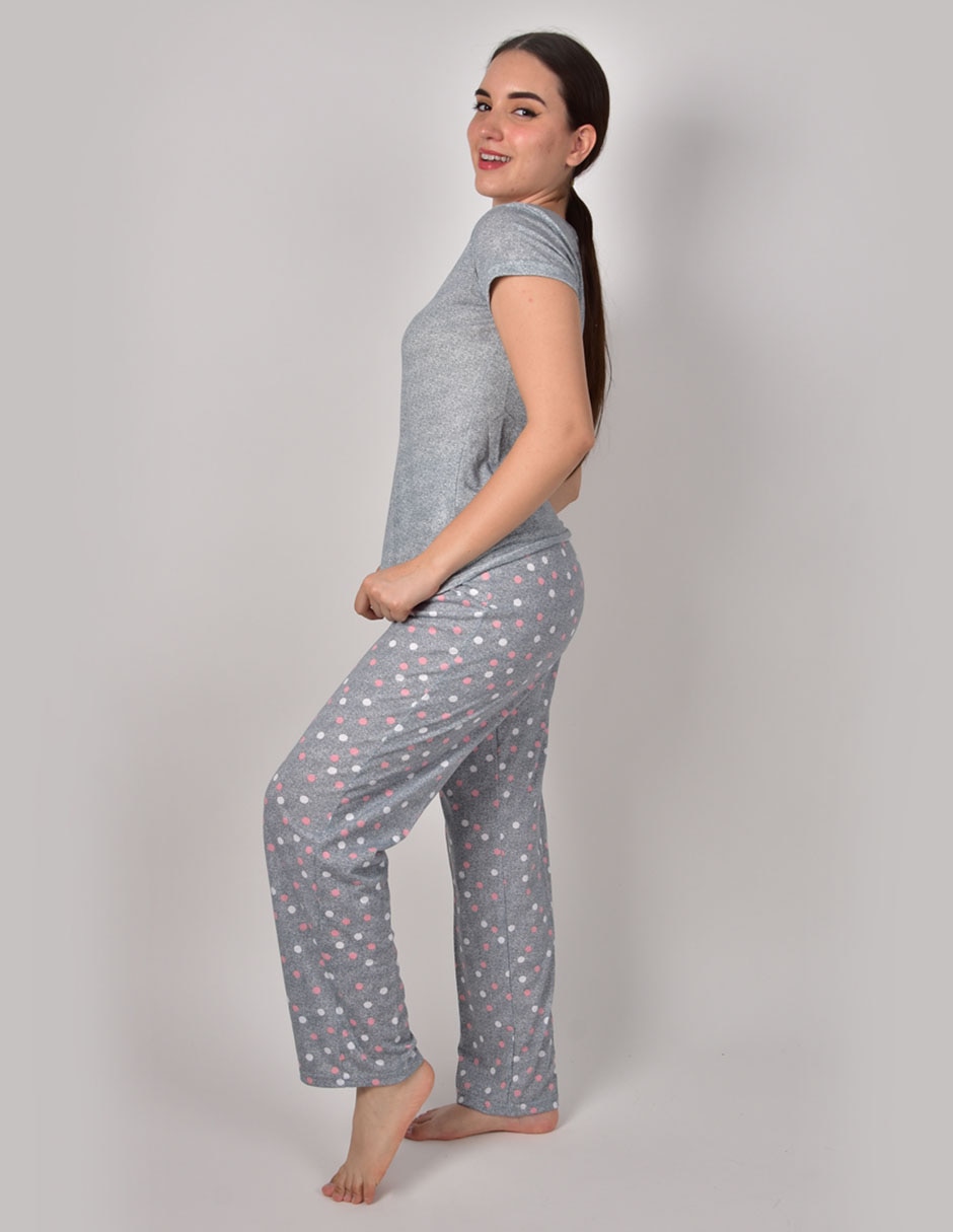 Conjunto pijama para mujer