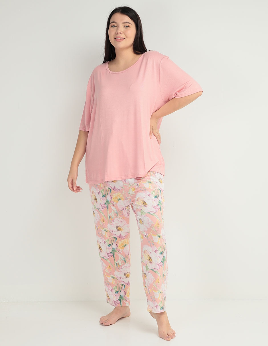 Conjunto pijama para mujer Conjunto pijama para mujer