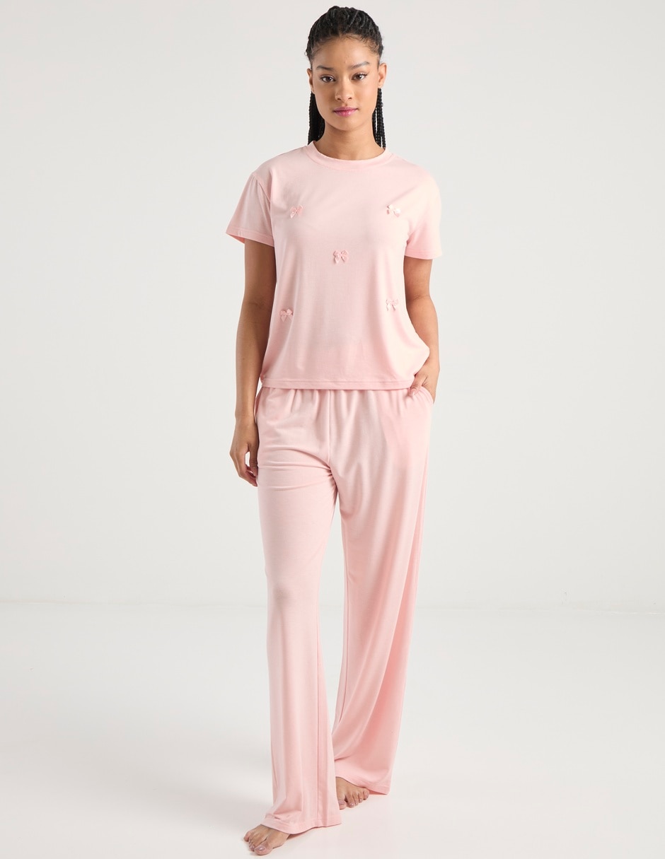 Conjunto pijama para mujer Conjunto pijama para mujer