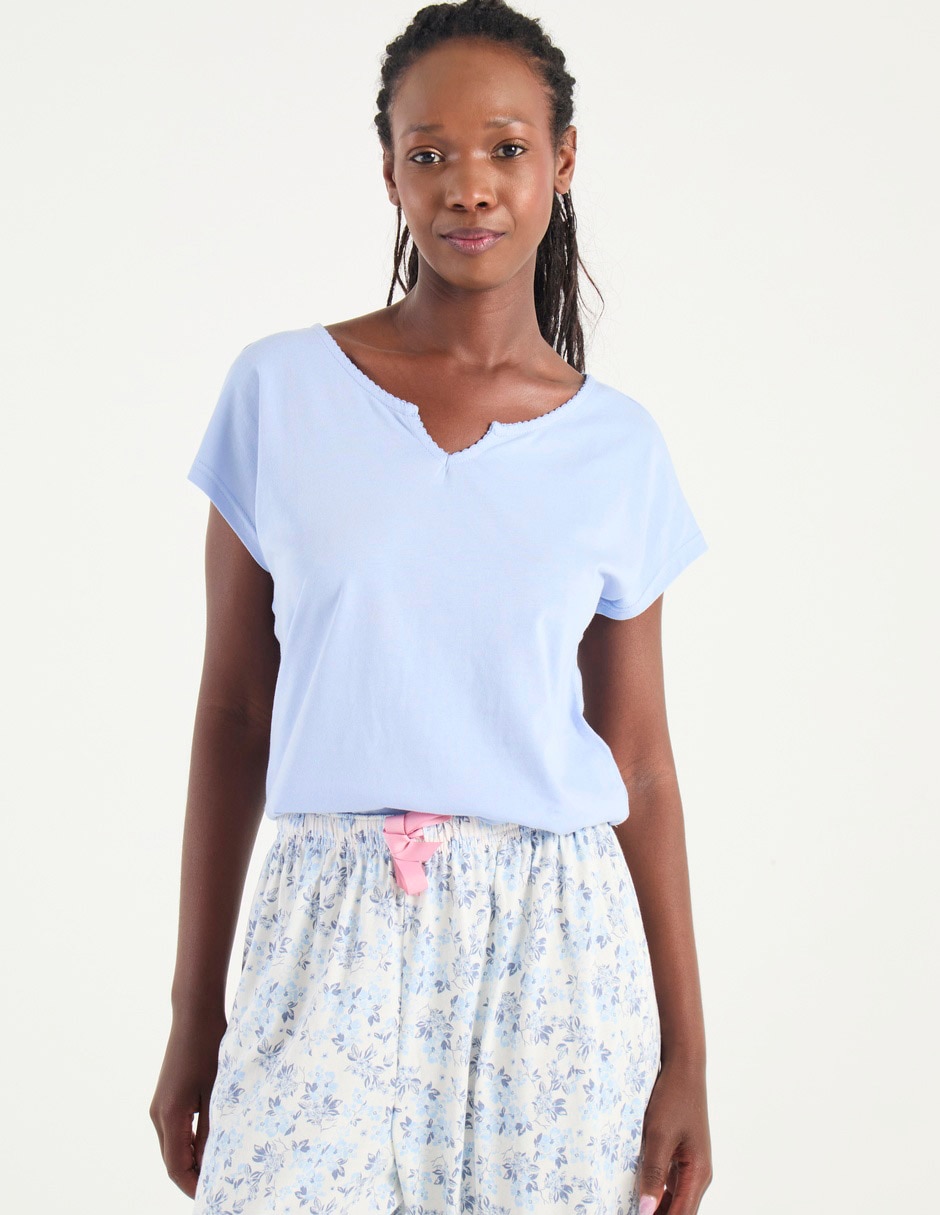 Playera manga corta cuello redondo para mujer