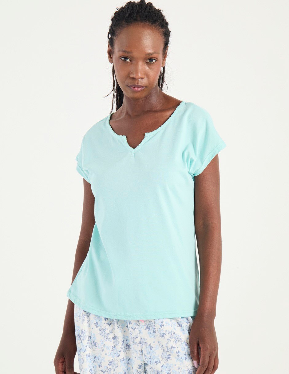 Playera manga corta cuello redondo para mujer