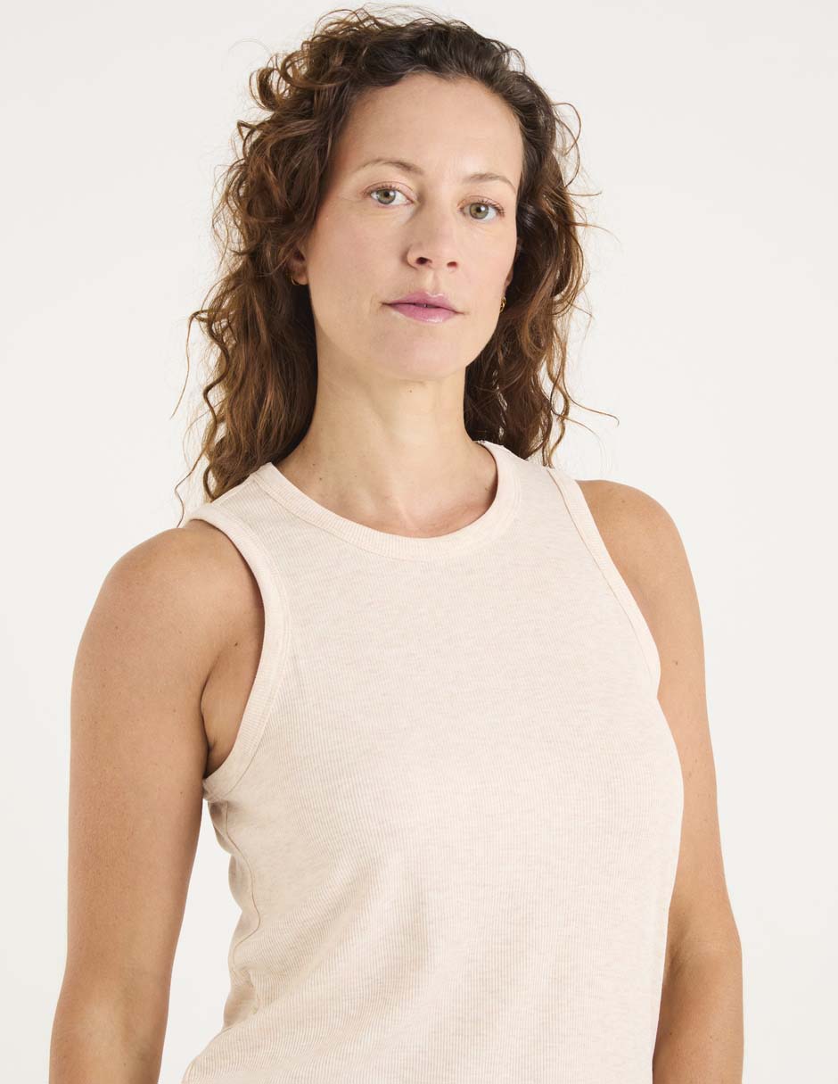 Playera Weekend cuello redondo para mujer