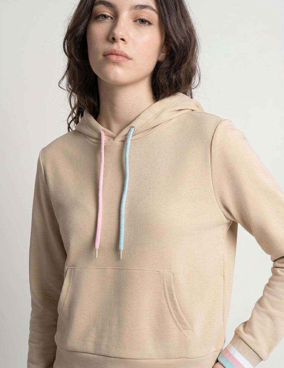 Sudadera con capucha y bolsa para mujer 3