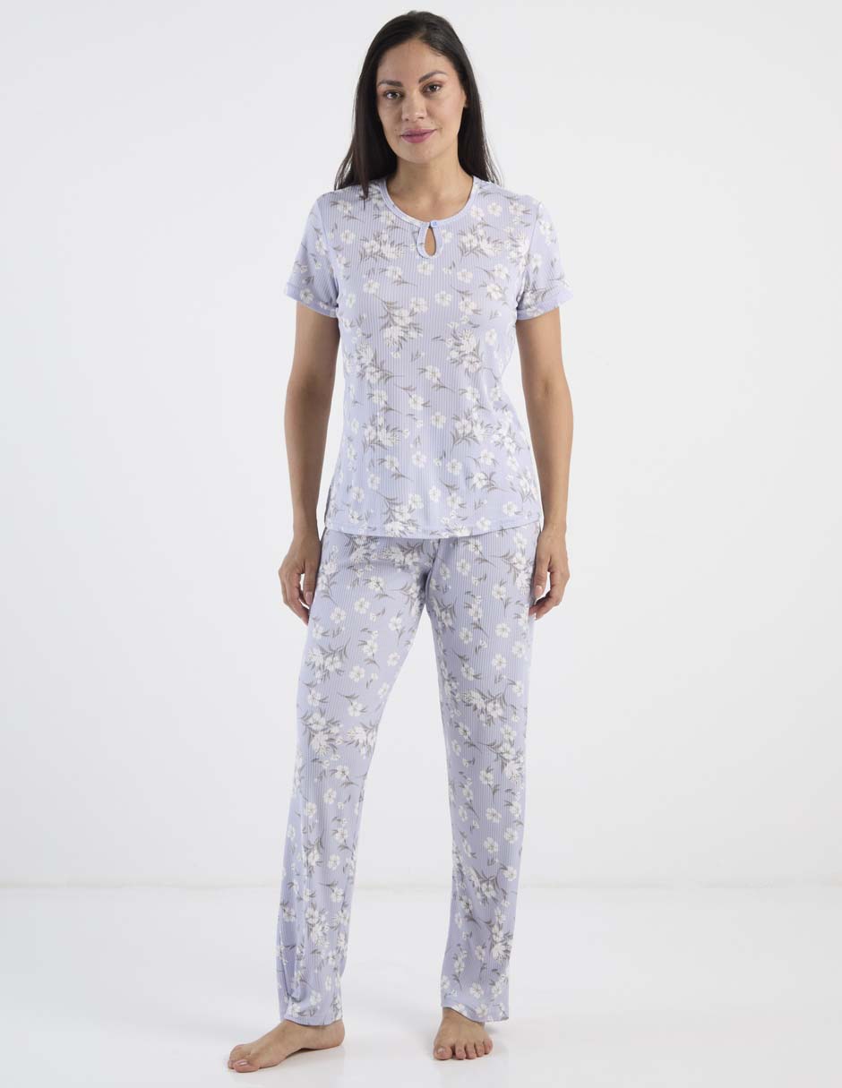 Conjunto pijama para mujer Conjunto pijama para mujer