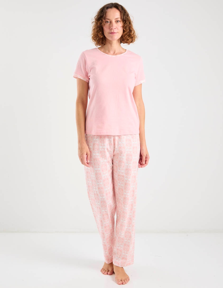 Conjunto pijama para mujer Conjunto pijama para mujer