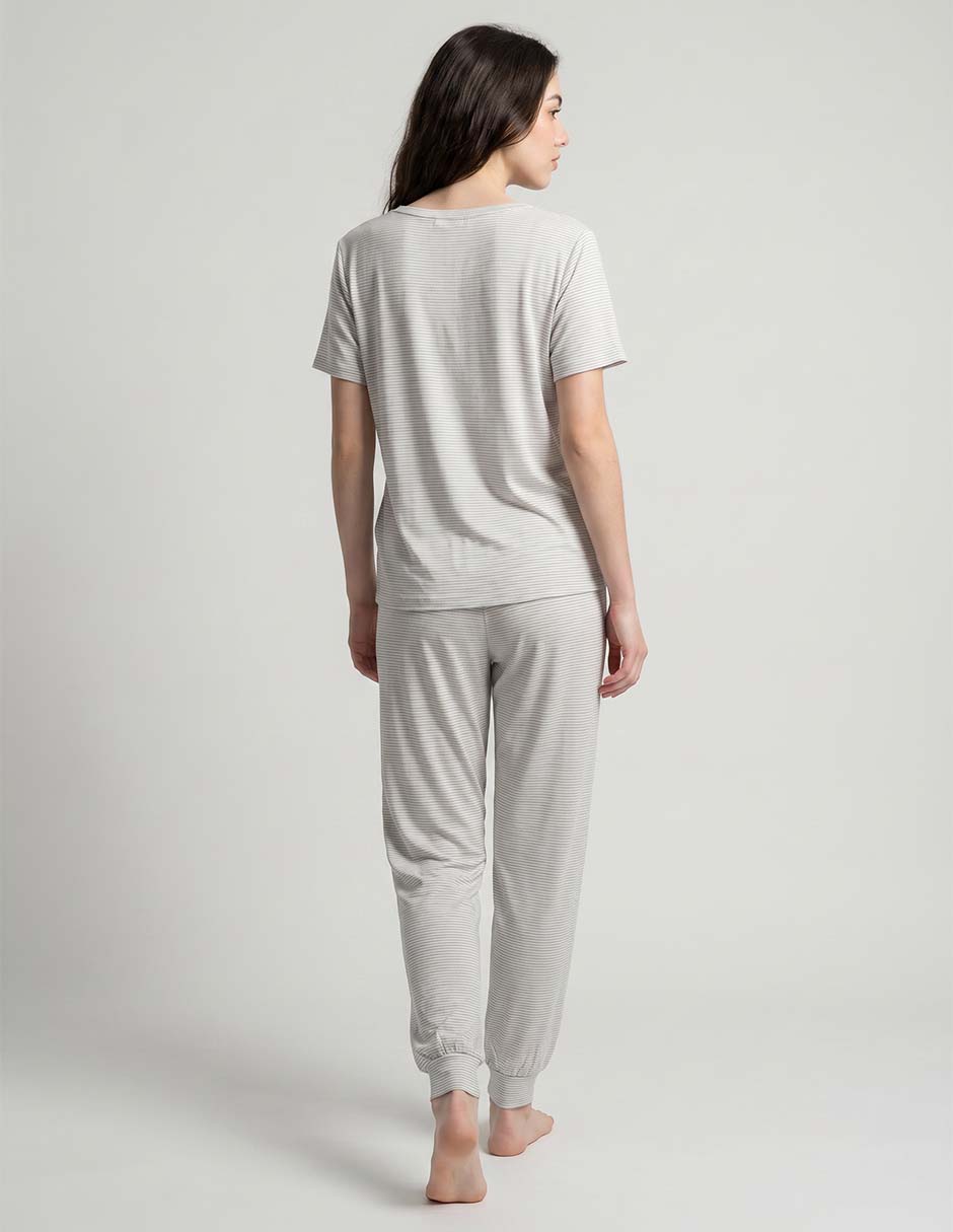 Conjunto pijama para mujer 2