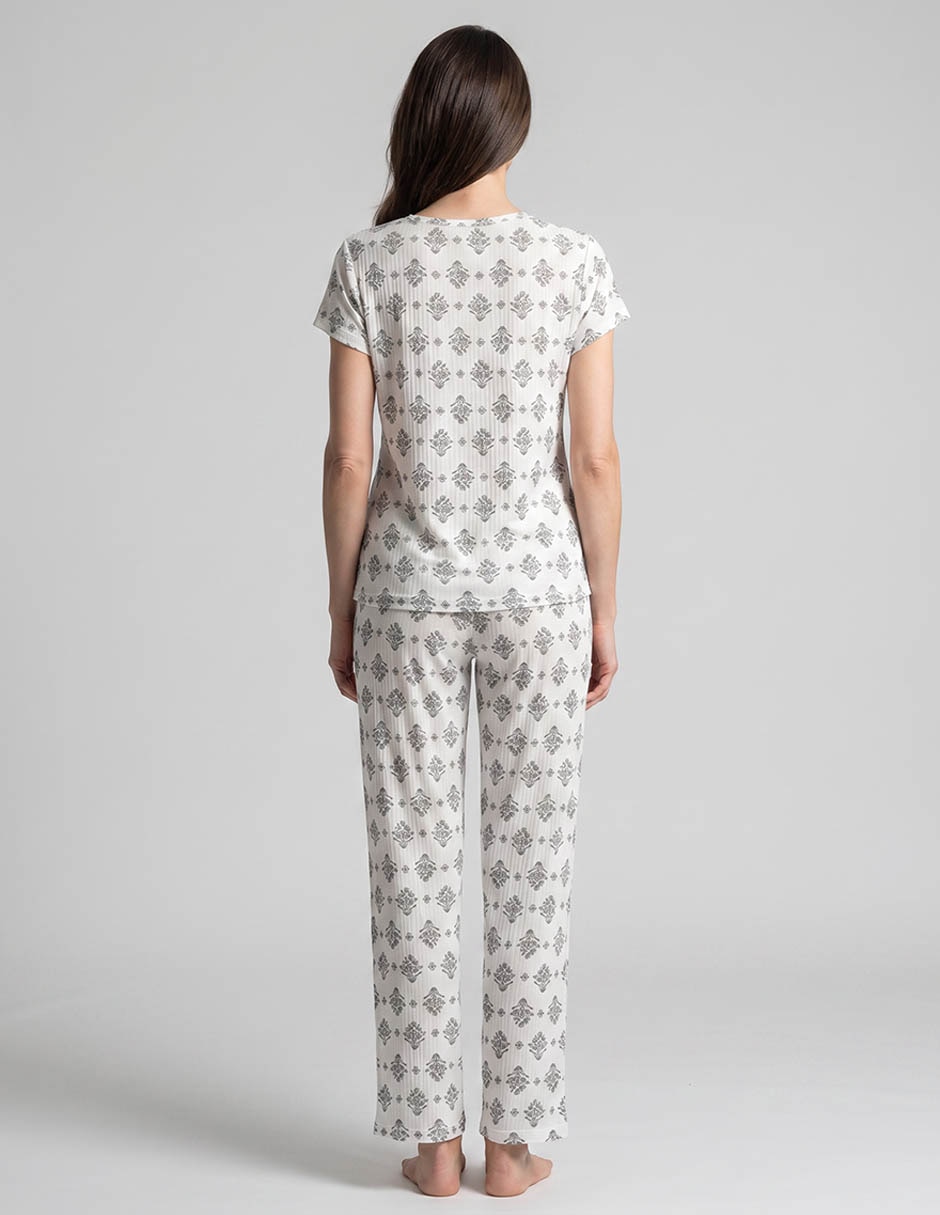 Conjunto pijama Weekend para mujer