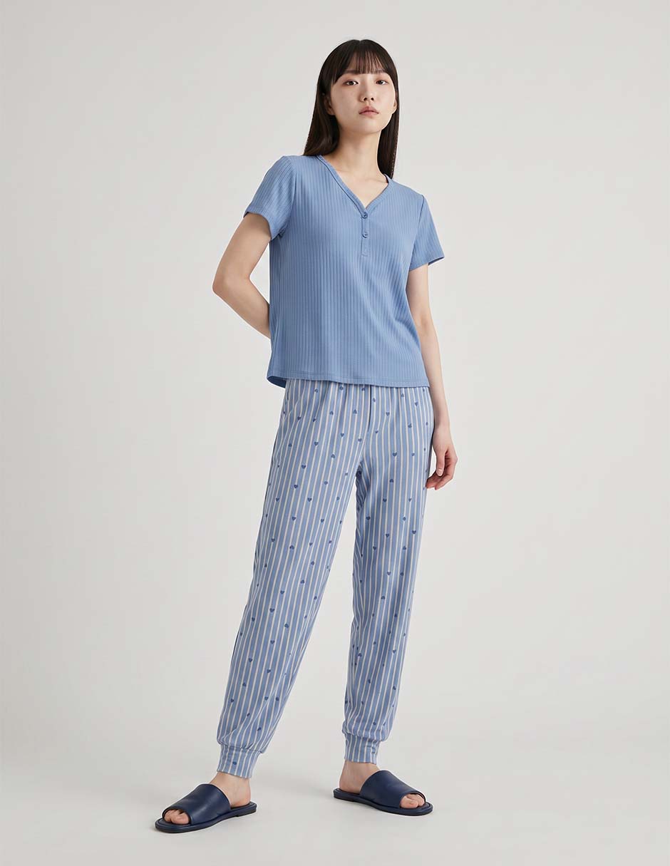 Conjunto Pijama para mujer Conjunto Pijama para mujer