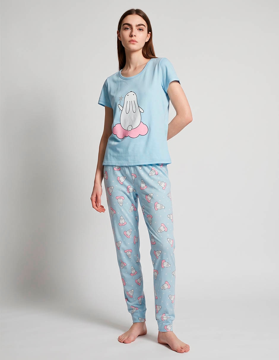 Conjunto pijama para mujer Conjunto pijama para mujer