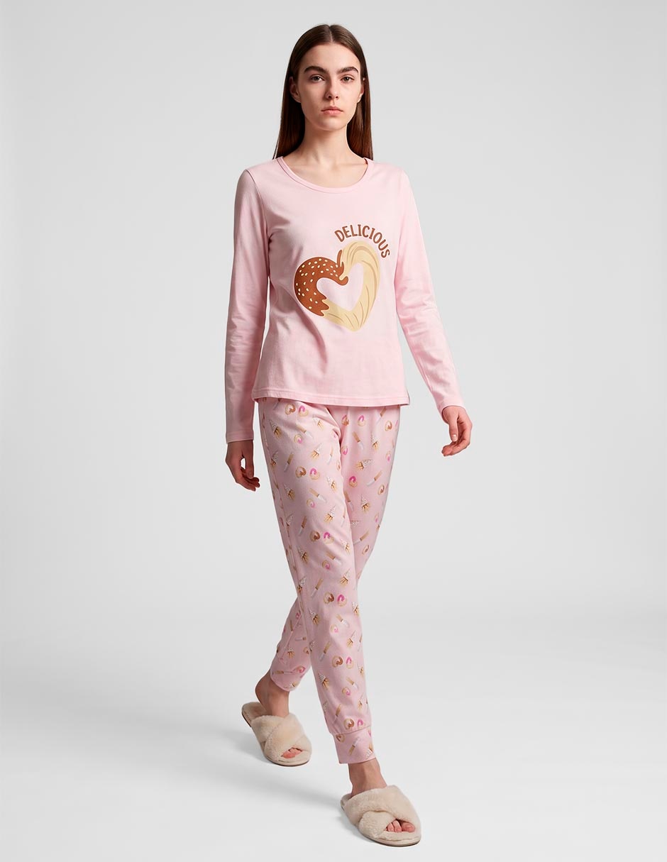 Conjunto pijama para mujer Conjunto pijama para mujer