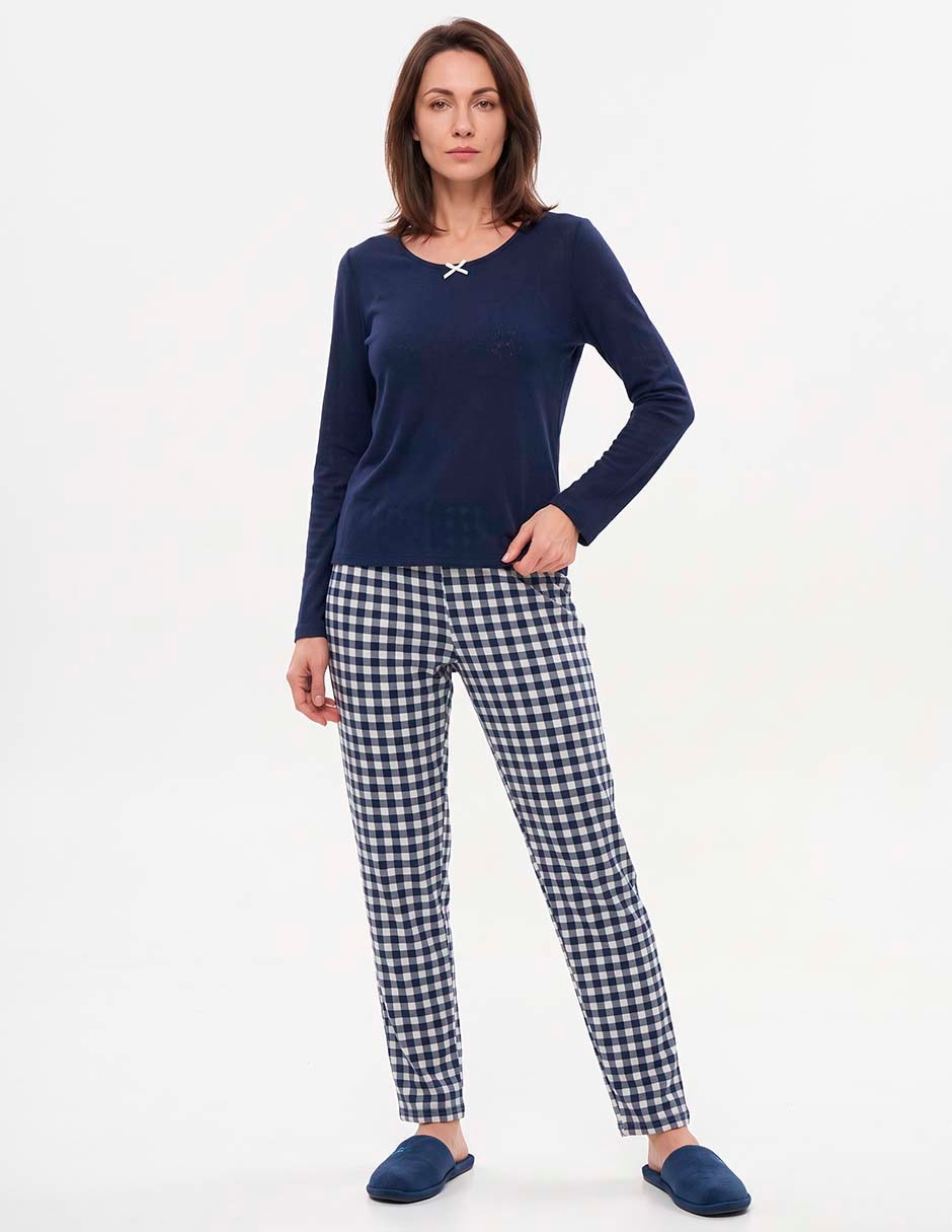 Conjunto pijama para mujer Conjunto pijama para mujer