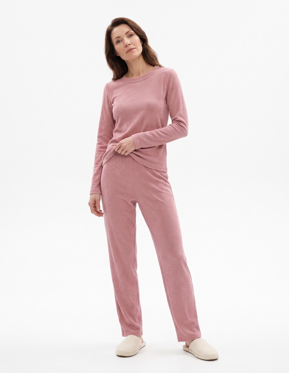 Conjunto pijama para mujer Conjunto pijama para mujer