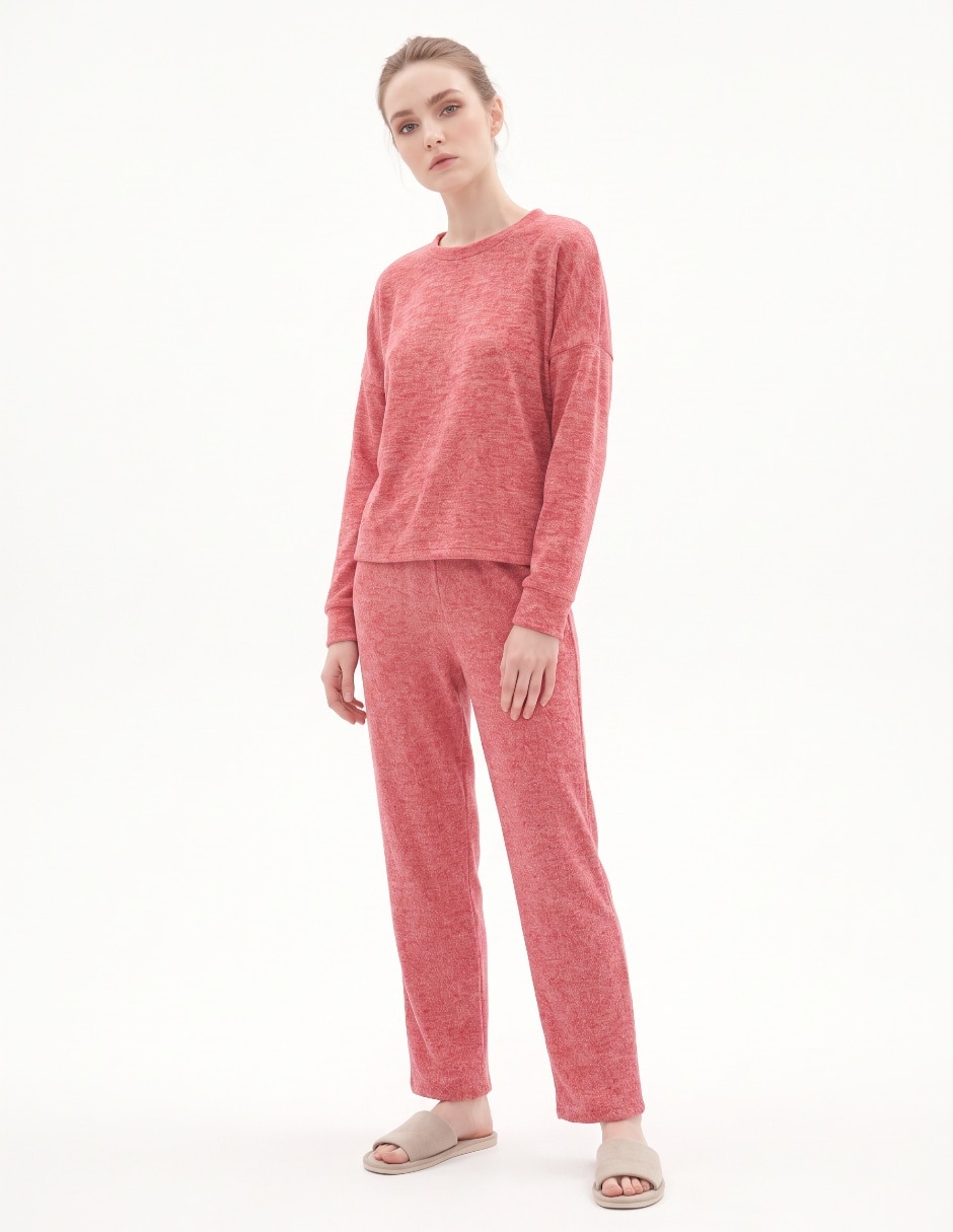 Conjunto pijama para mujer Conjunto pijama para mujer
